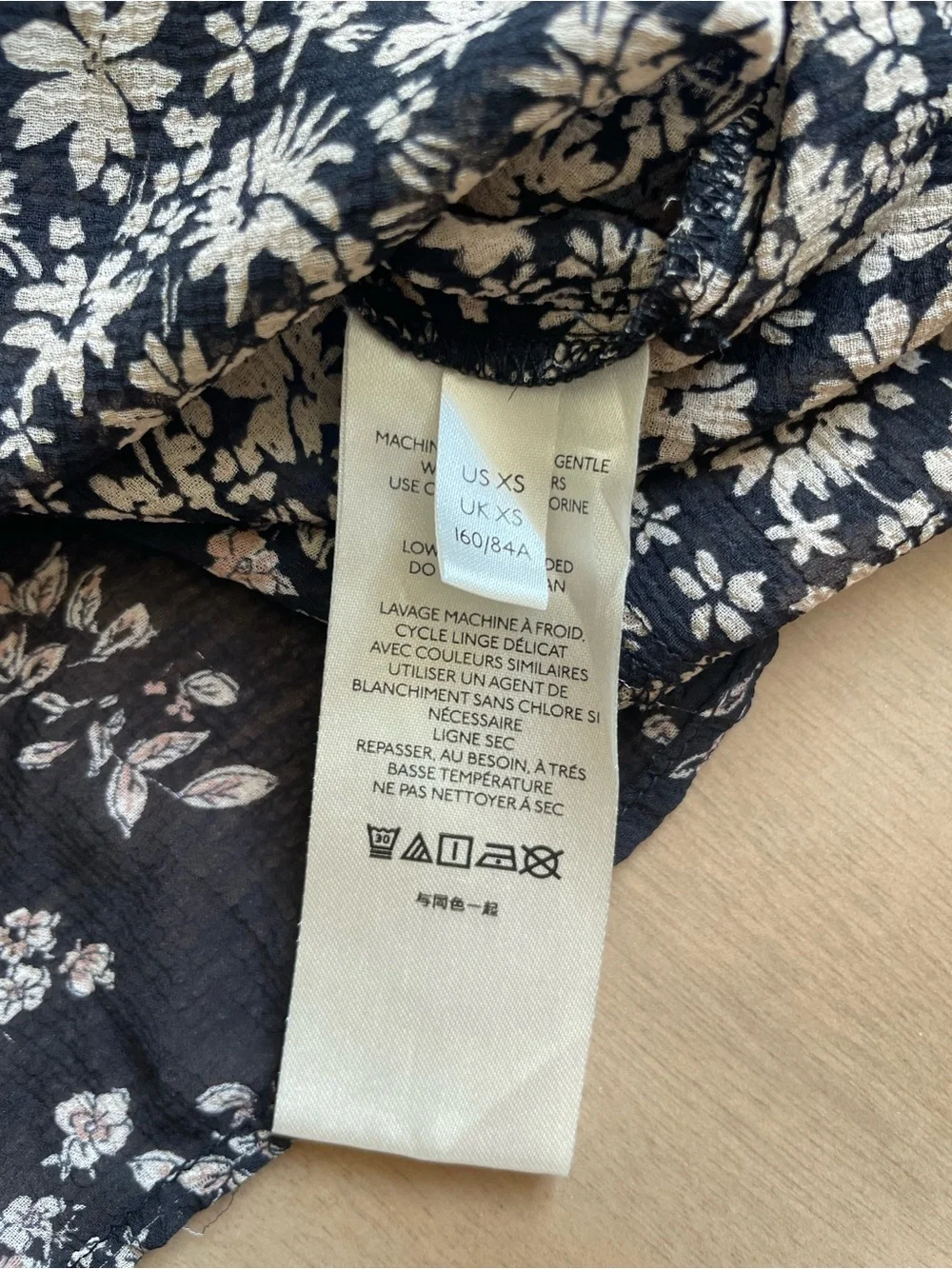 Free People Serena Printed Blouse in Black - Picture 10 of 14